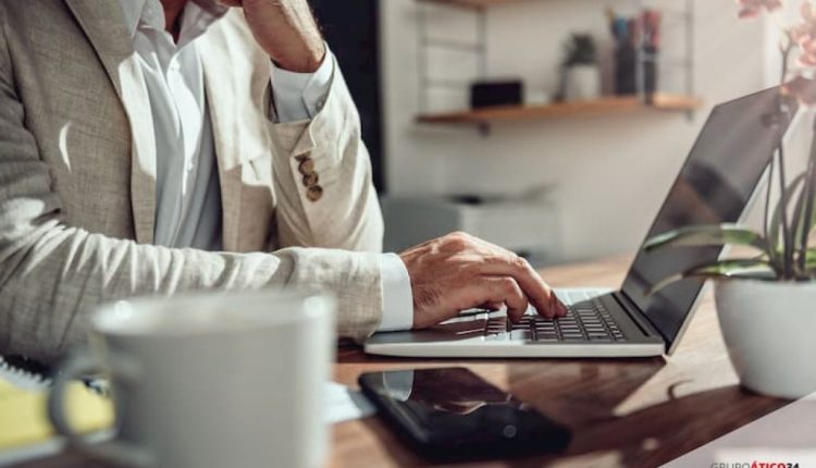 Teletrabajo, internet, pago