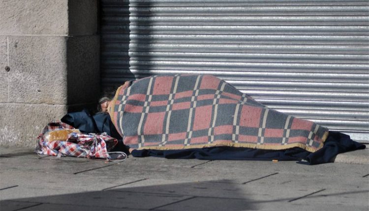 deportados, donaciones, altruismo