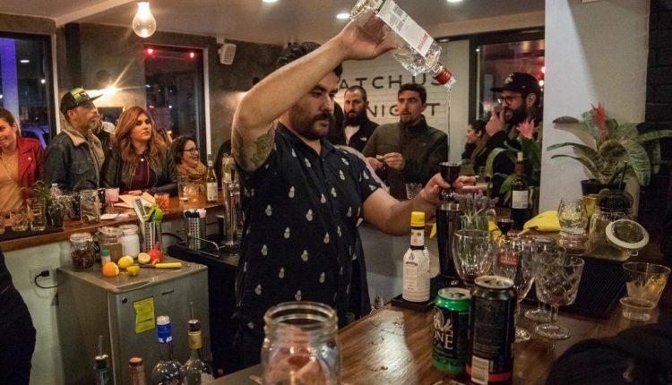 secretaria de salud, bares, corrupción