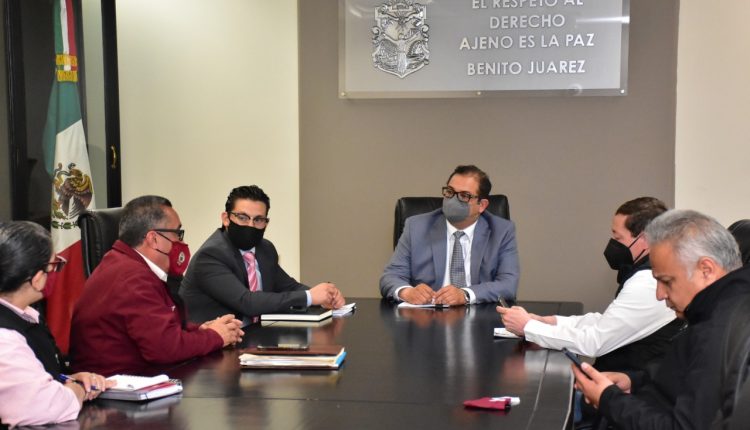 Burócratas, presidente, servicio, comunicación