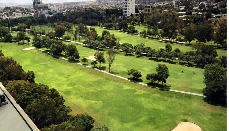 Economía, Inversiones, Expropiación, Club Campestre