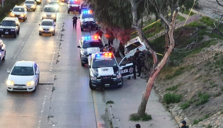 Ladrón, funcionario, Cruz Camarena, Vehículo robado