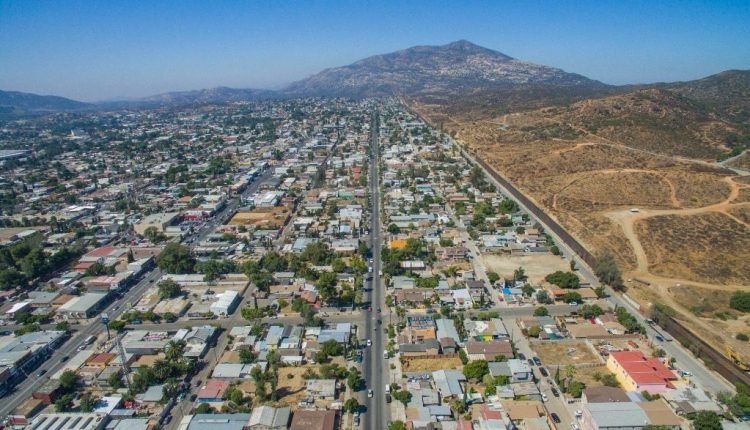 Tecate, Jaime Bonilla, Issstecali, Embargo